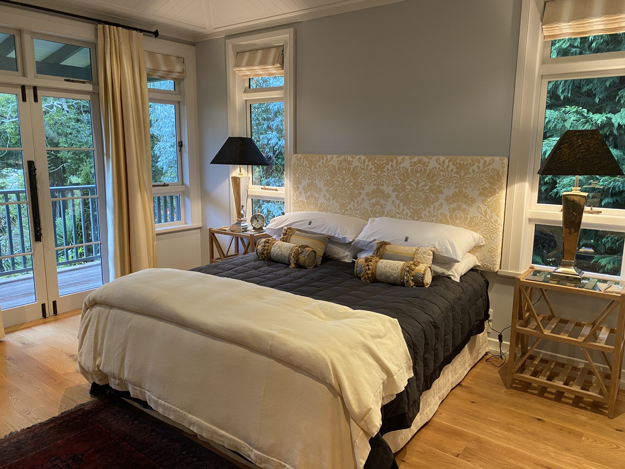 Pihopa Retreat Hilliard Suite Californian King bed